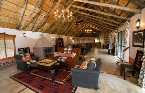 Camelthorn main lodge in Hwange