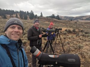 Spotting-scope-Gather-away-yellowstone